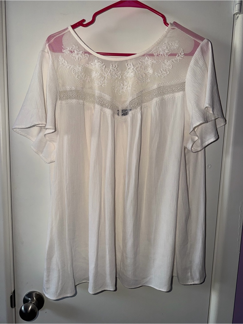 torrid Ivory Lace Yoke Short Sleeve Blouse